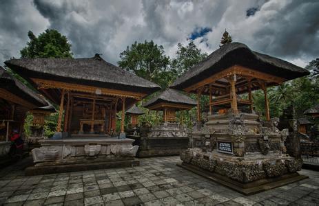 圣泉寺